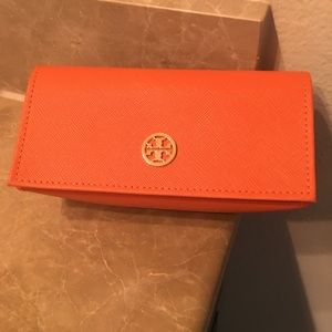 Tory Burch sunglass holder